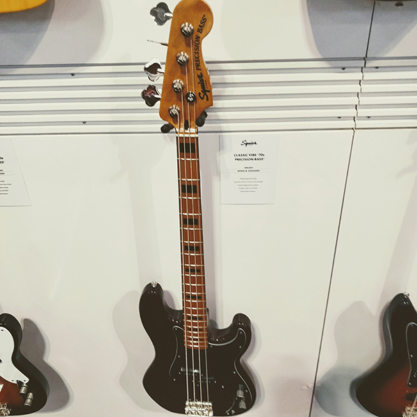 Classic Vibe '70s Precision Bass