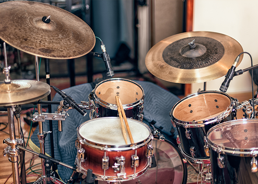 Using the Glyn Johns Method for Recording Drums