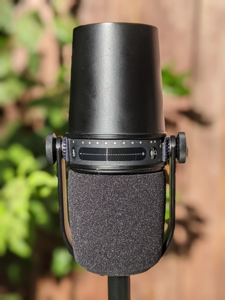 Review: Shure MV7 XLR/USB Hybrid Microphone - zZounds Music Blog