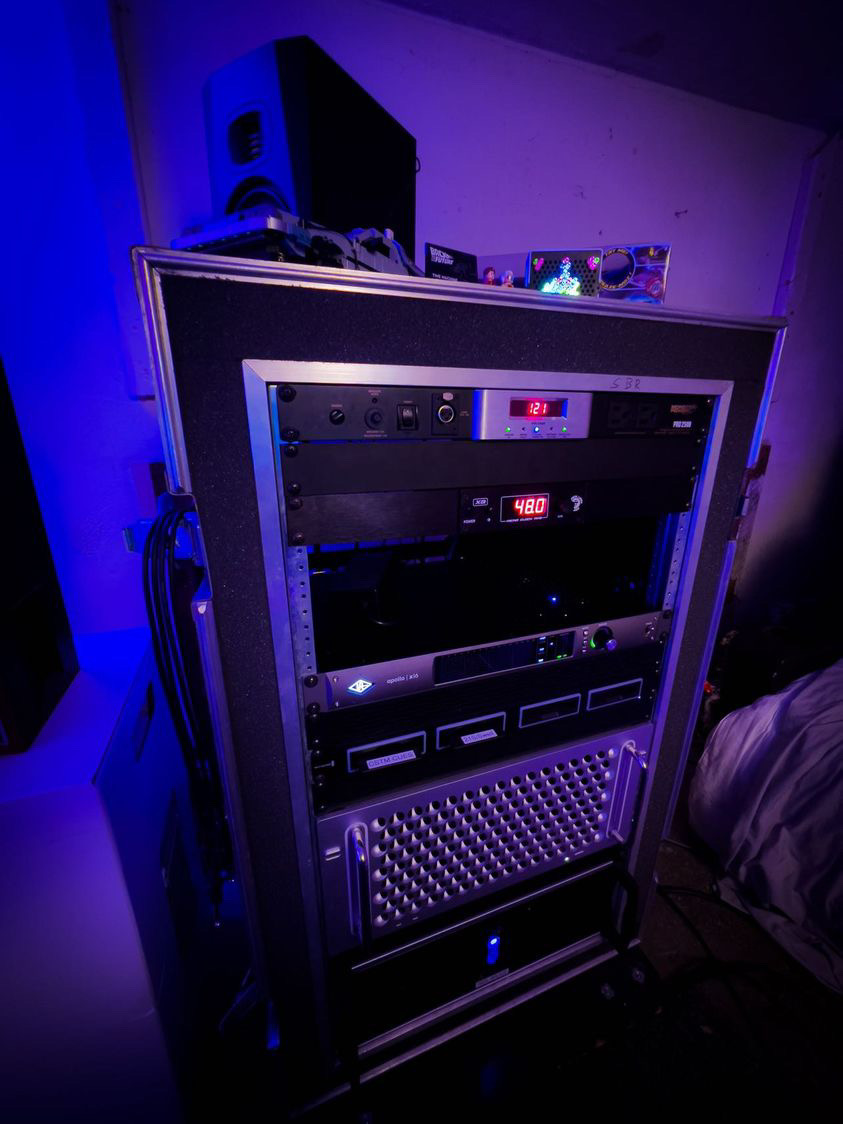 Mac rack