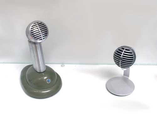 Shure 520LB microphone and Shure MOTIV MV5