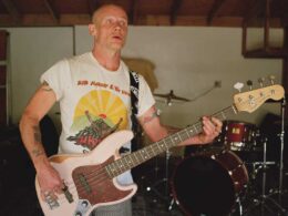 Flea Signature Fender Jazz Bass