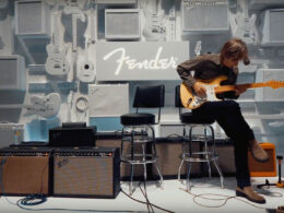 Eric Johnson Interview Fender Thinline Stratocaster
