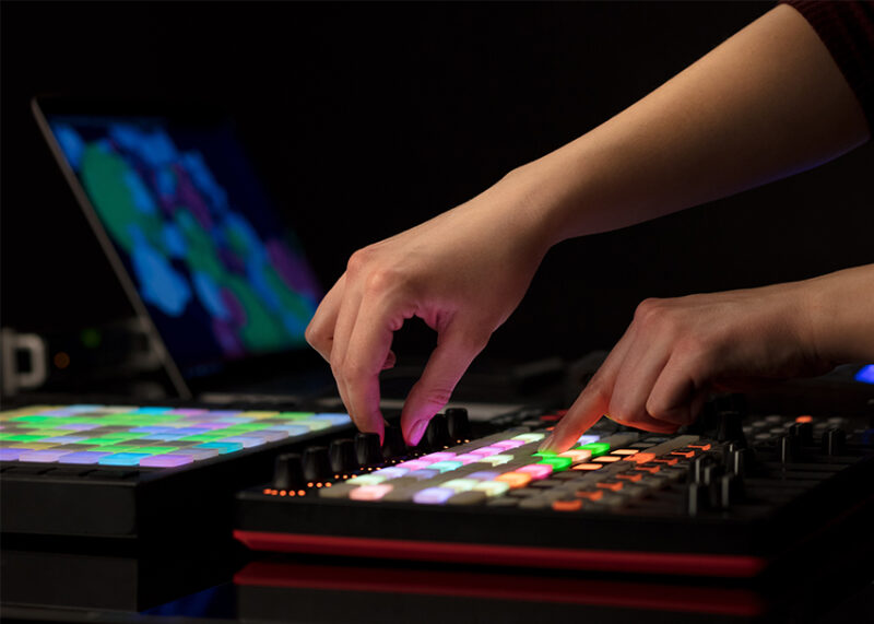 DJing with MIDI Controllers